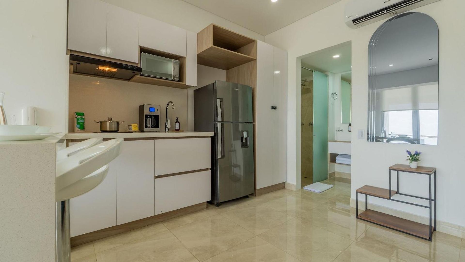 Cb937 | Stylish Loft Piso 9 Con Balcón Y Vista Ciudad * Cartagena