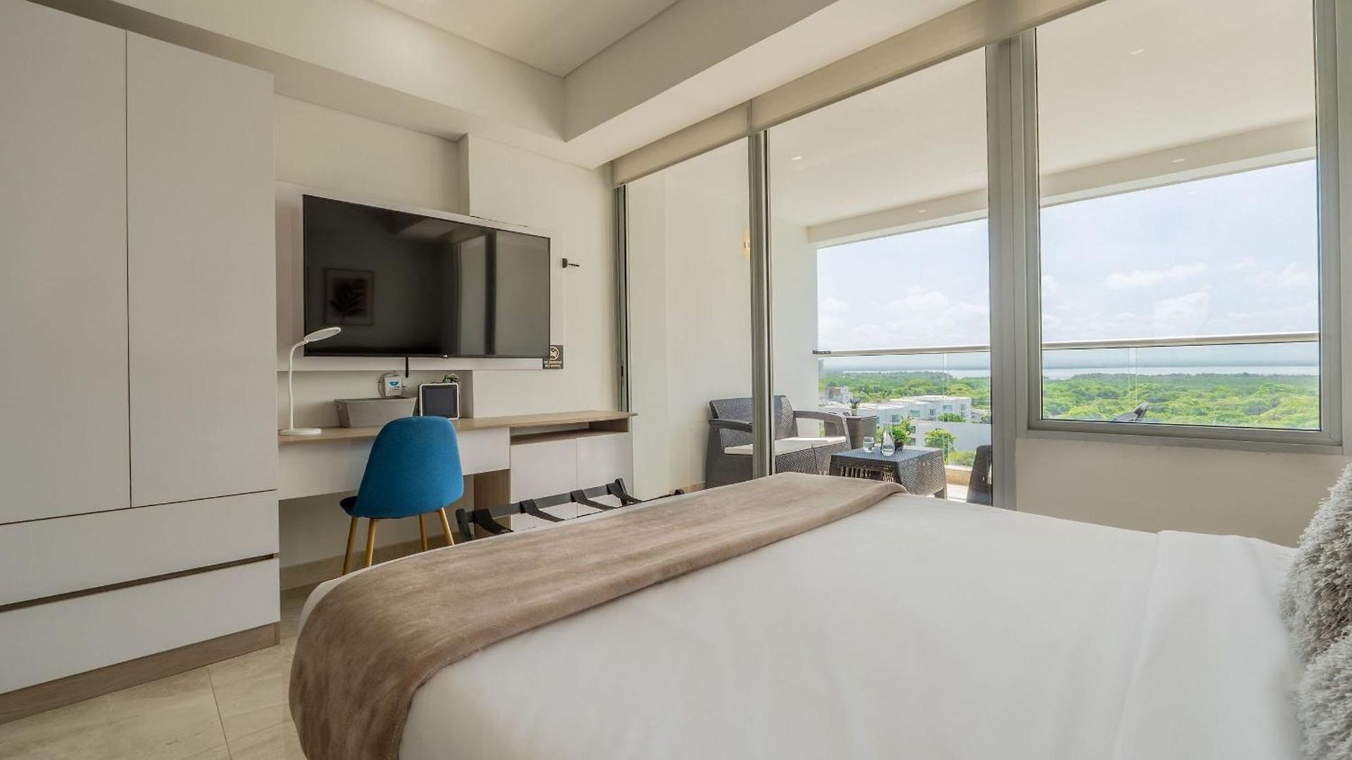 Cb937 | Stylish Loft Piso 9 Con Balcón Y Vista Ciudad Apartamento