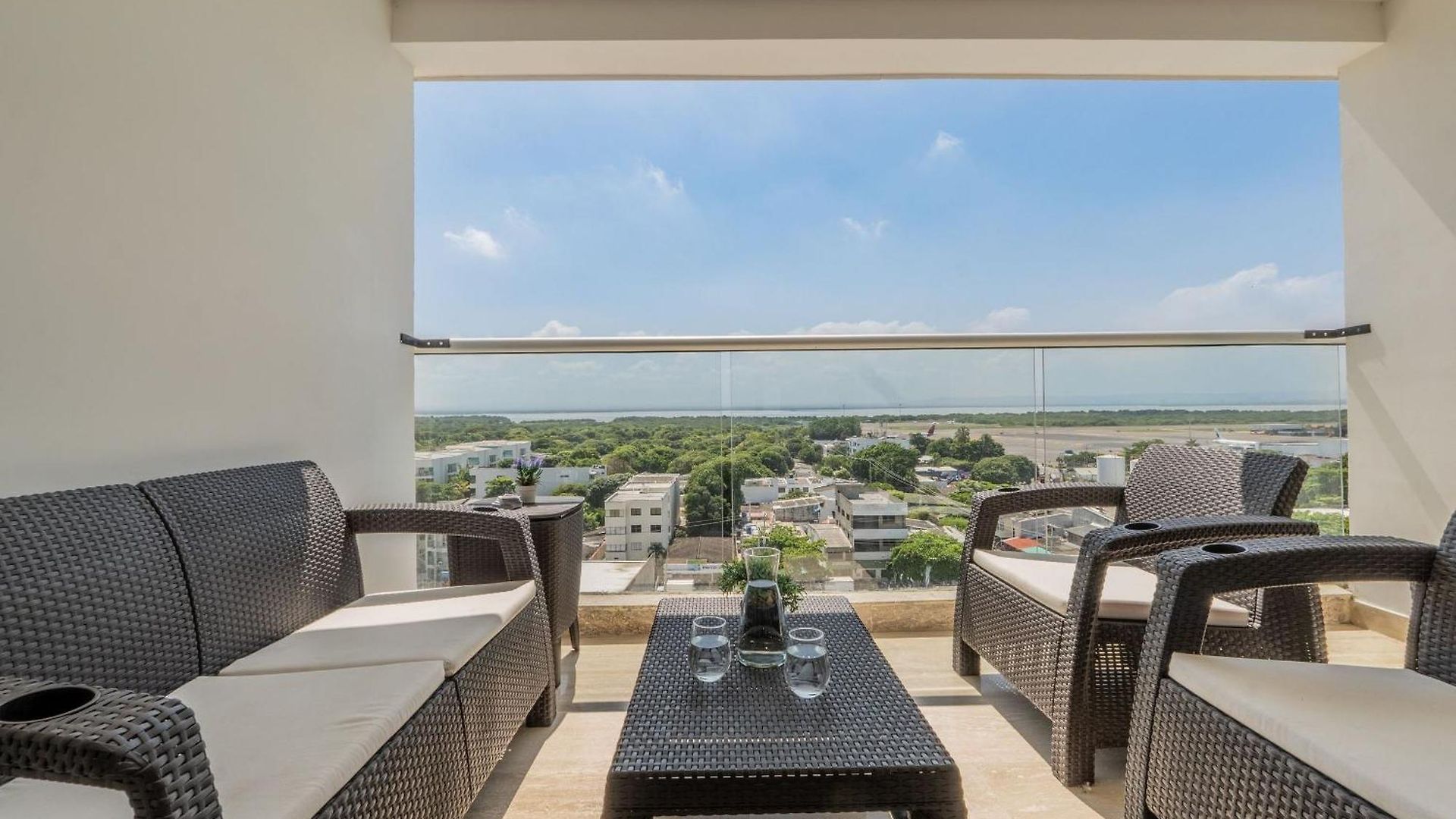 Apartamento Cb937 | Stylish Loft Piso 9 Con Balcón Y Vista Ciudad