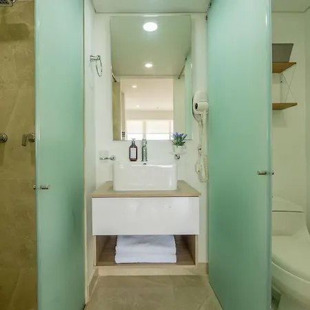 Apartamento Cb937 | Stylish Loft Piso 9 Con Balcón Y Vista Ciudad